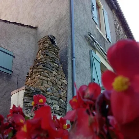 House Saint-andre Casa de Férias *